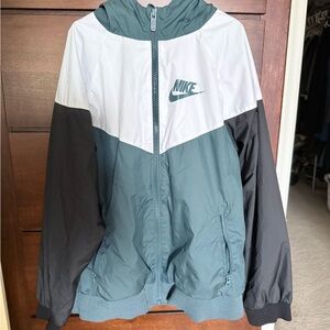Nike Chevron Windrunner Jacket - Teal, White, Black